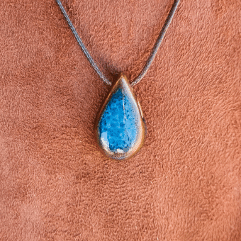 Colar aromático de cerâmica Gaia Gota Terra Flor